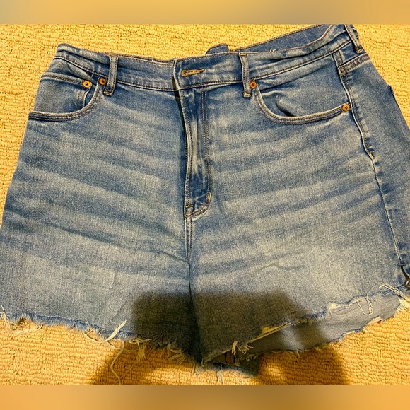 American Eagle Outfitters Pants - American Eagle stretch jeans Sz 16